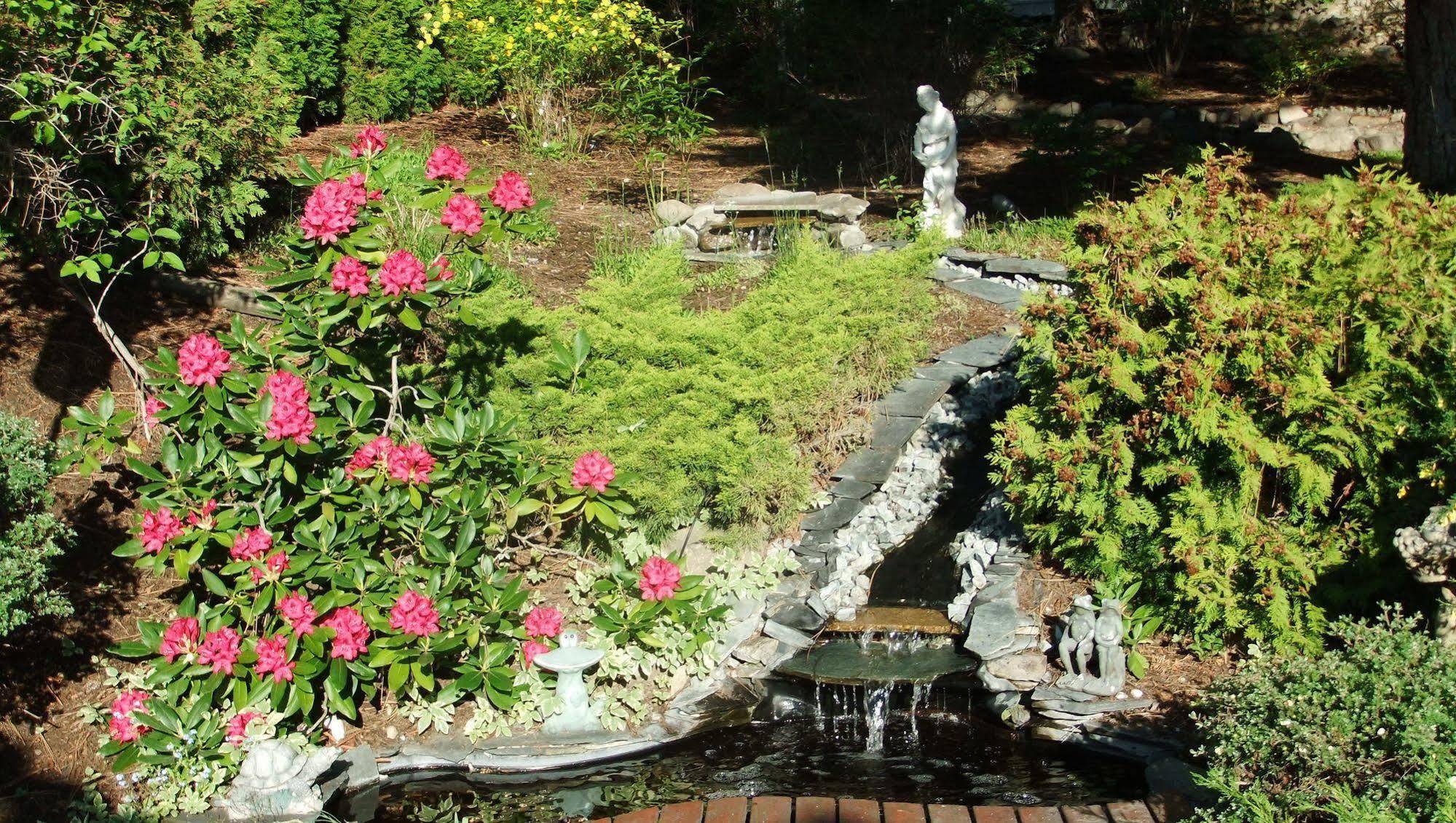 Alexandria House Bed & Breakfast West Kelowna Exteriör bild